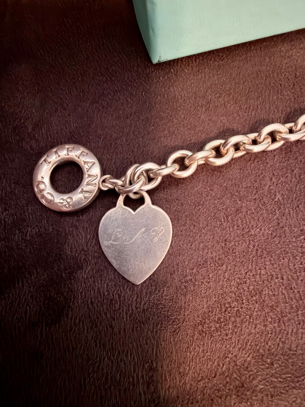 Authentic Vintage 2003 Tiffany & Co. Sterling Silver Heart Tag Toggle Bracelet - Picture 3 of 8